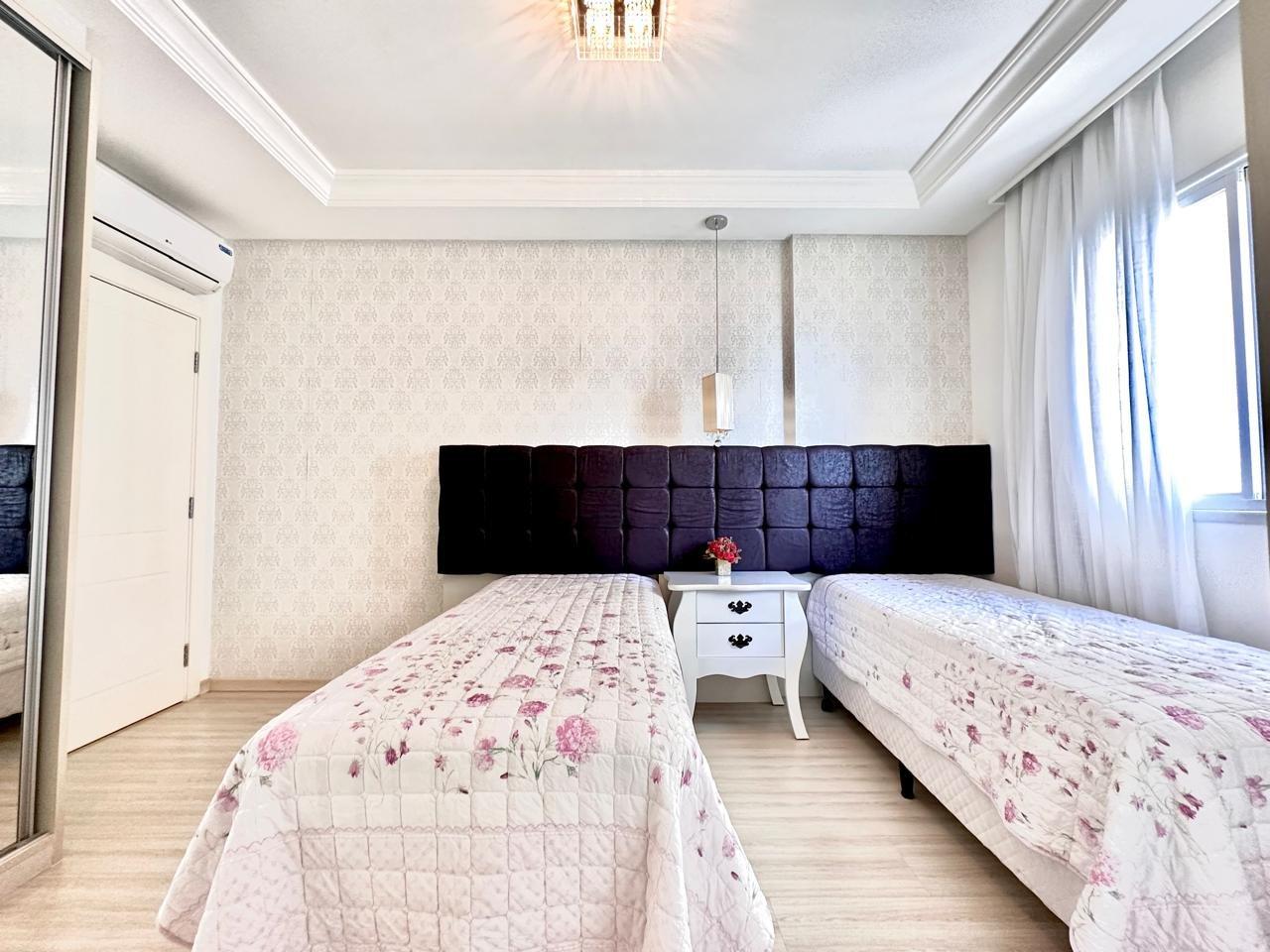 Foto 8 de Apartamento à venda com 4 quartos – Edifício Via Veneto, Meia Praia, Itapema